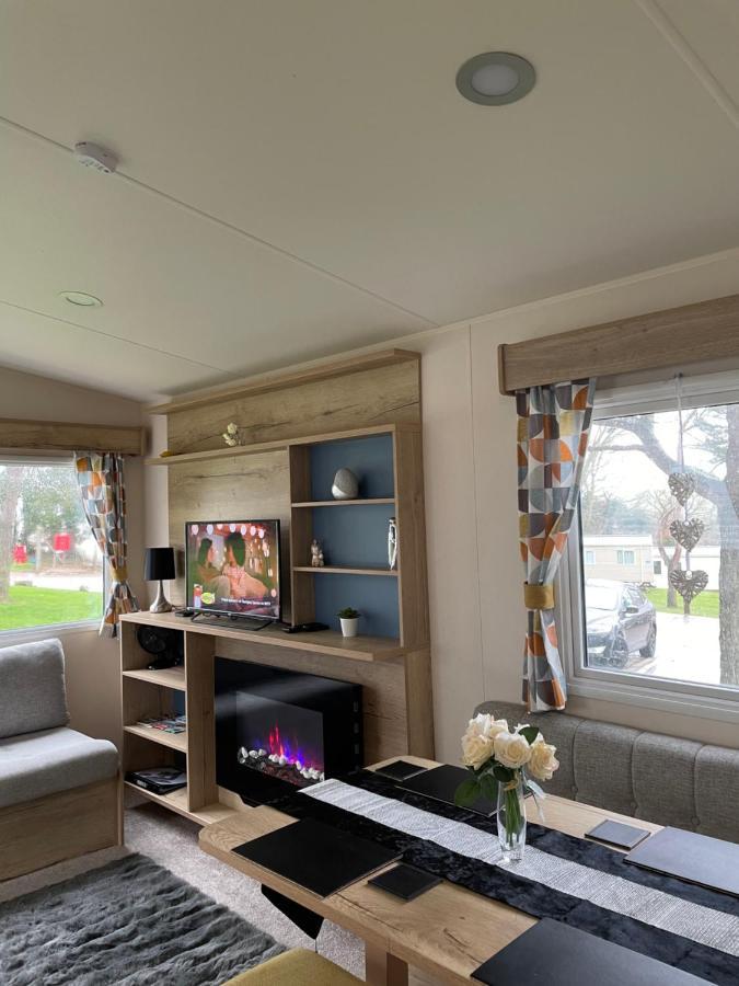 Deluxe, 3 Bed Holiday Home At Combe Haven Holiday Park Hastings Dış mekan fotoğraf